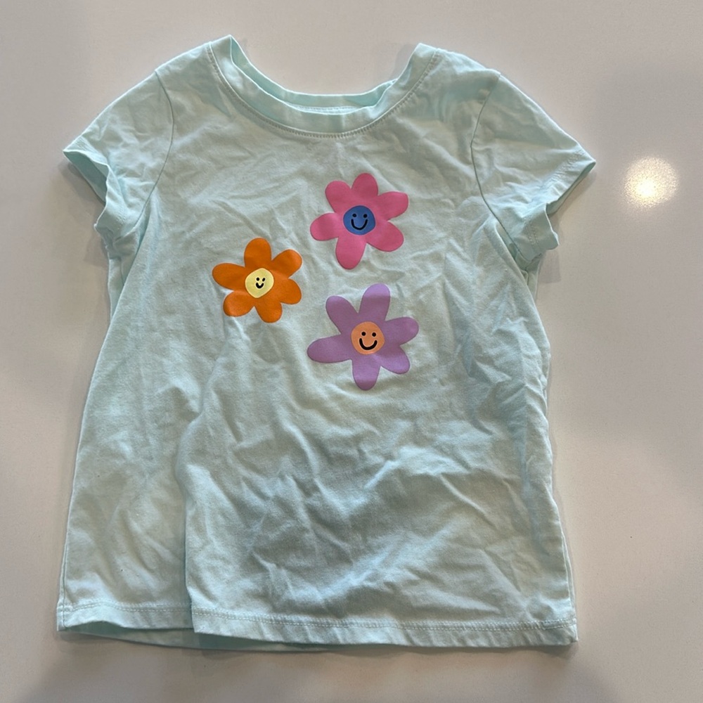 Short sleeve T Shirt flowers 3T